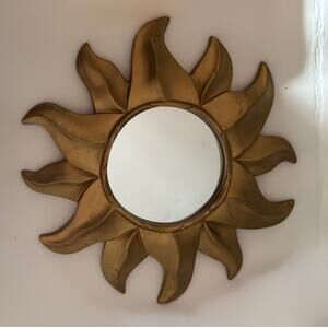 Gold Sunburst Mirror · Hollywood Regency · Mid Century Modern · Flame Ray · 11"